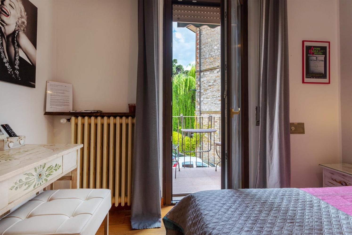 Maxi Paradiso - Guest House A Due Passi Dal Lago Trasimeno Torricella  Eksteriør billede